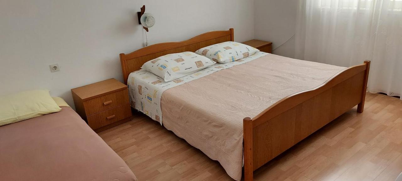 Apartmani Sladana Kampor Extérieur photo